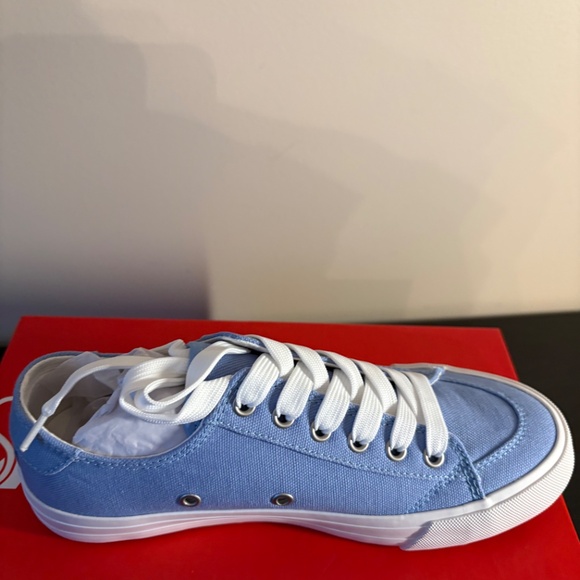 Hurley Women’s  Carrie low top in light blue size 8 - Picture 3 of 4